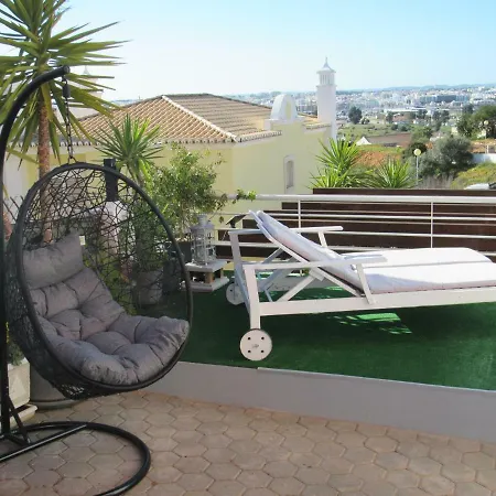 Villa Cantinho Algarvio Vista Rio *