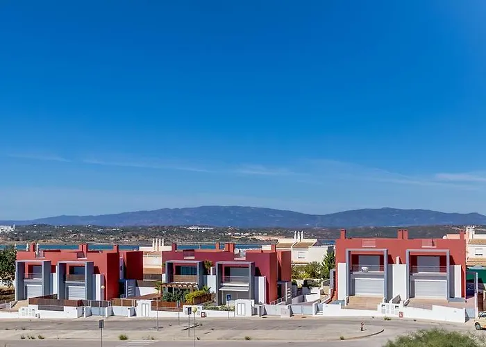 Villa Cantinho Algarvio Vista Rio *